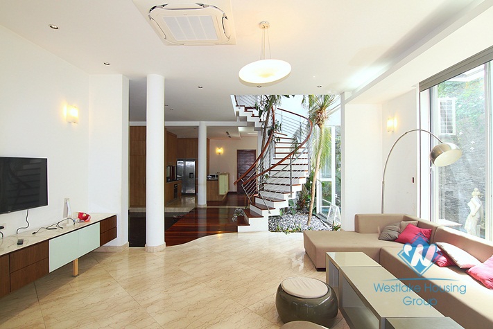 Spacious house with garden for rent in Tay Ho, Hanoi