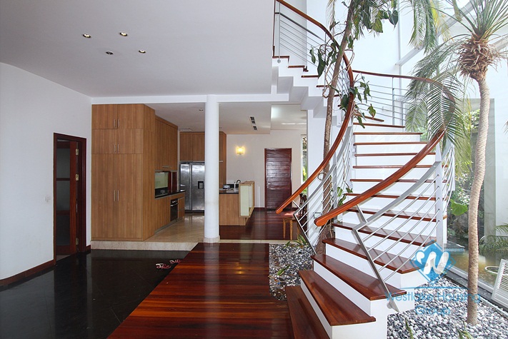 Spacious house with garden for rent in Tay Ho, Hanoi