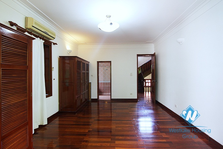Large house for rent with large garden and swimming pool in Tay Ho, Hanoi