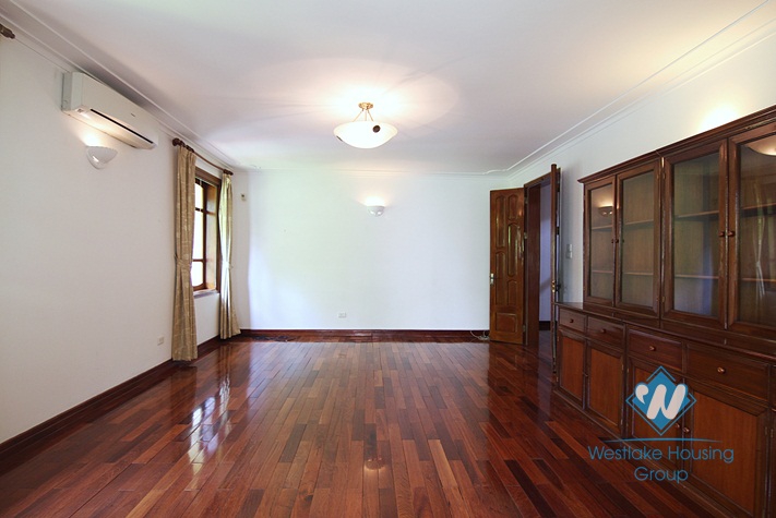 Large house for rent with large garden and swimming pool in Tay Ho, Hanoi