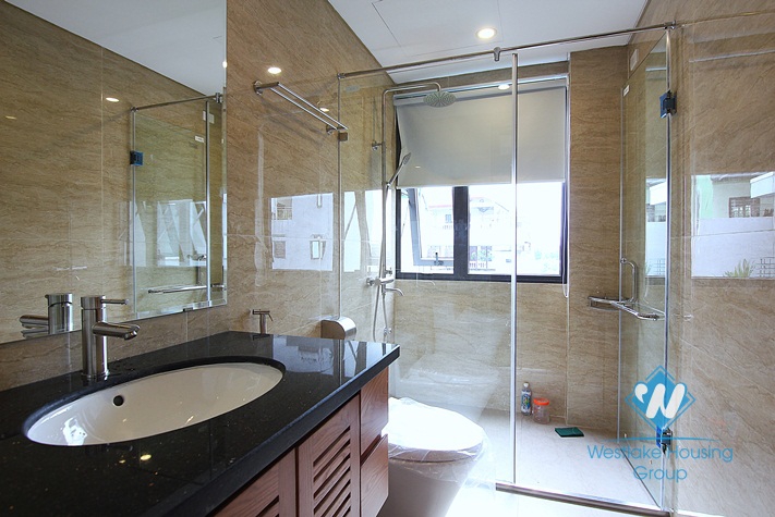 An amazing 2 bedroom apartment for rent in Tay Ho