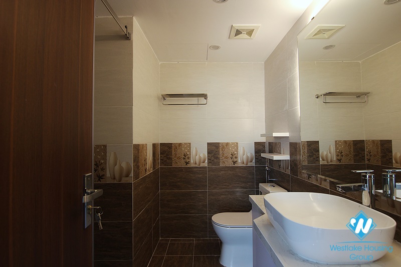 Bright and spacious 3 bedrooms apt for rent in D'. Le Roi Soleil, central Westlake, Hanoi