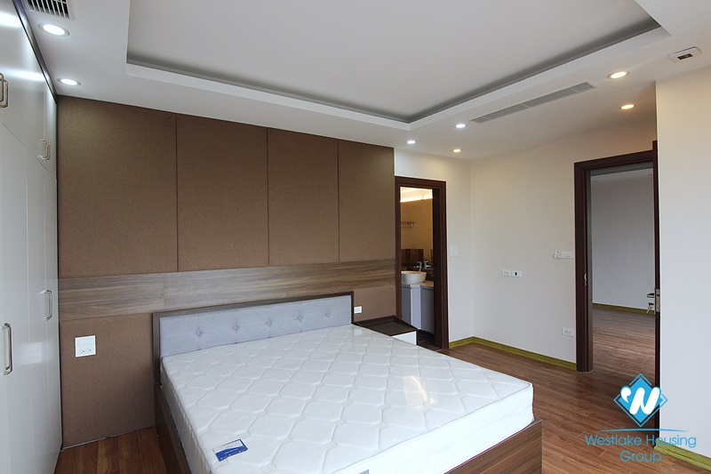Bright and spacious 3 bedrooms apt for rent in D'. Le Roi Soleil, central Westlake, Hanoi