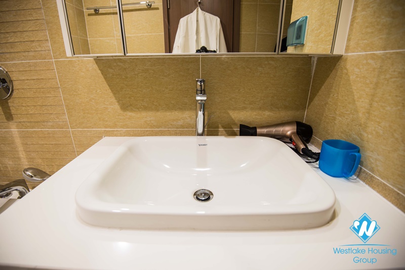 Highfloor open plan living room 2 bedrooms apt for rent in Vinhomes METROPOLIS