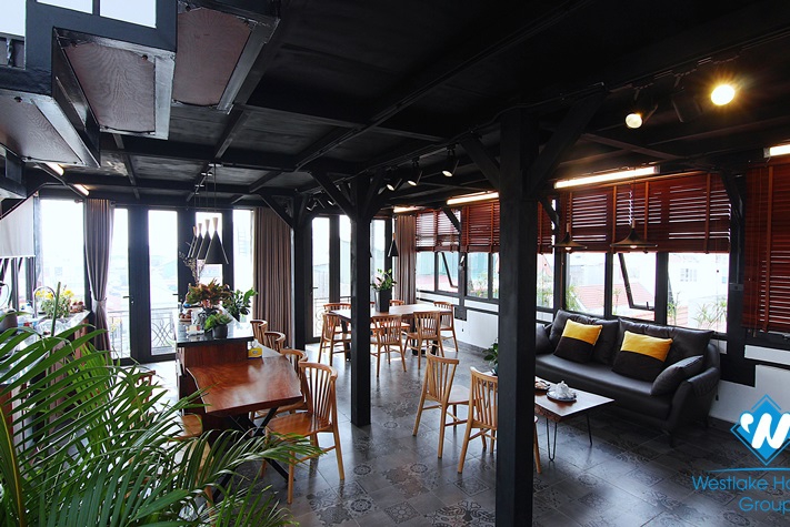 A uniquely decorated four-bedroom duplex on the top floor on Au Co st, Tay Ho, Hanoi