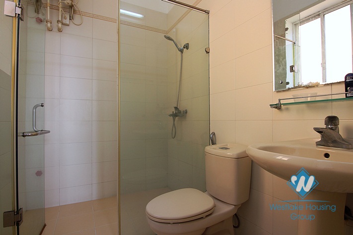 A spacious 4 bedroom house in Au co, Tay ho, Ha noi