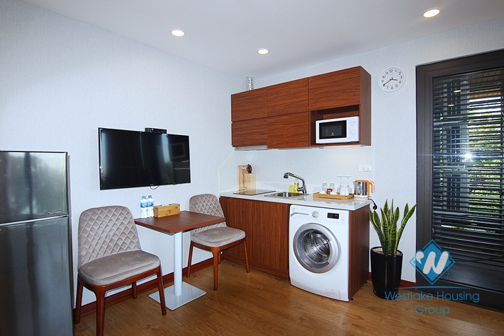 A brand new studio with lake view for rent in Trich Sai, Tay ho