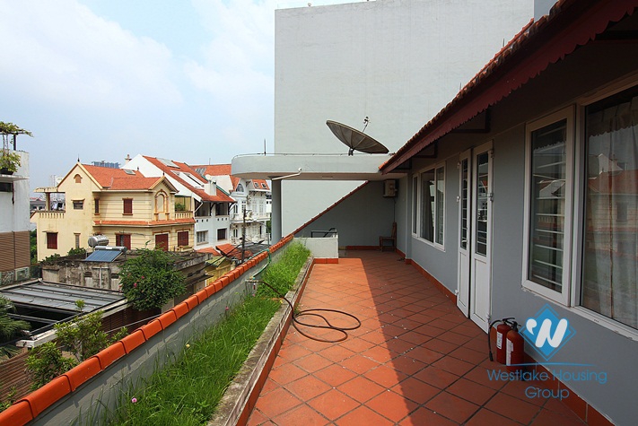 A big house for rent with 4 bedroom in Au co, Tay ho