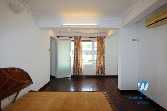 A big house for rent with 4 bedroom in Au co, Tay ho