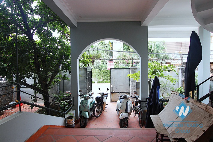 A big house for rent with 4 bedroom in Au co, Tay ho