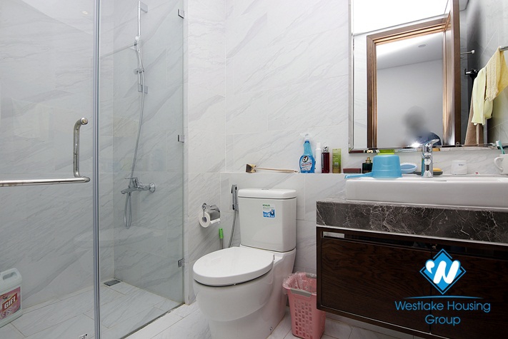 A nice 3 bedroom apartment for rent in Sun Grand City Luong Yen