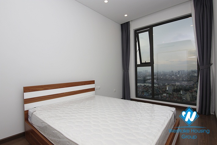 A nice 3 bedroom apartment for rent in Sun Grand City Luong Yen