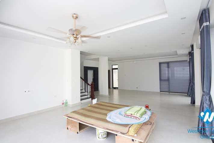 A three-bedroom villa in Diplomatic Area in Xuan Tao, Bac Tu Liem, Hanoi