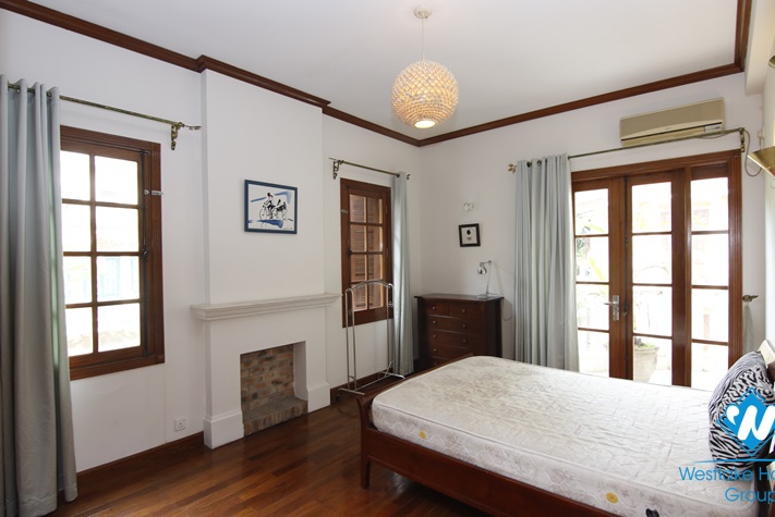 A modern fully-furnished five-bedroom house near Ton Duc Thang st, Dong Da