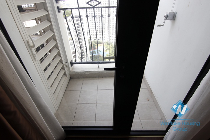 A bright and spacious 2 bedroom in Royal city, Ha noi