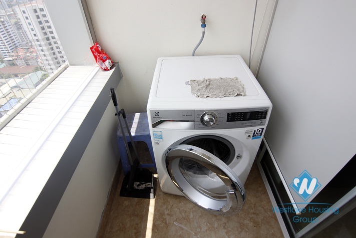 A good 3 bedroom apartment for rent in Cau giay, Ha noi