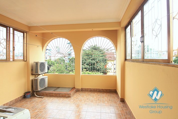 A four en suit bedroom house in Dang Thai Mai street, Tay Ho district
