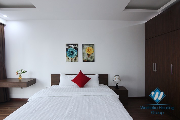Spacious 1 bedroom apartment with big balcony for rent in Xuan Dieu, Tay Ho
