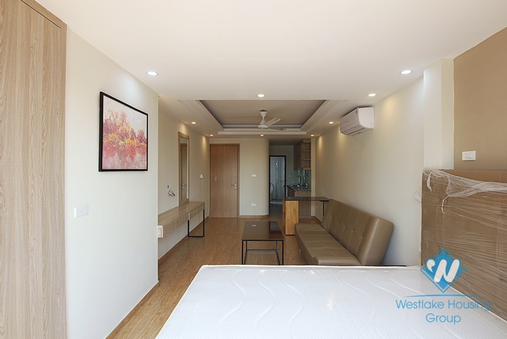 Spacious studio with green balcony for rent in Au Co street, Tay Ho