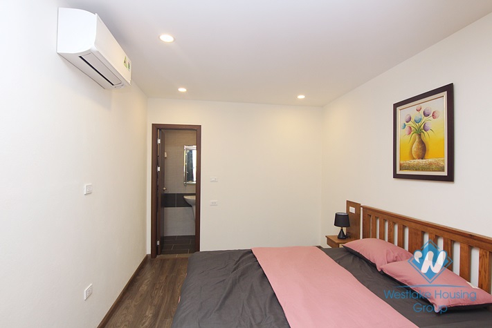 Lake view 2 bedrooms apartment with balcony for rent in Yen Hoa, Tay Ho