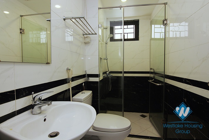 A 4 bedroom apartment with lake view in Tay Ho, Ha Noi