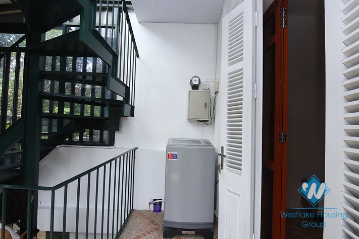 An affordable price 1 bedroom apartment for rent in Hoang Hoa Tham, Ba Dinh