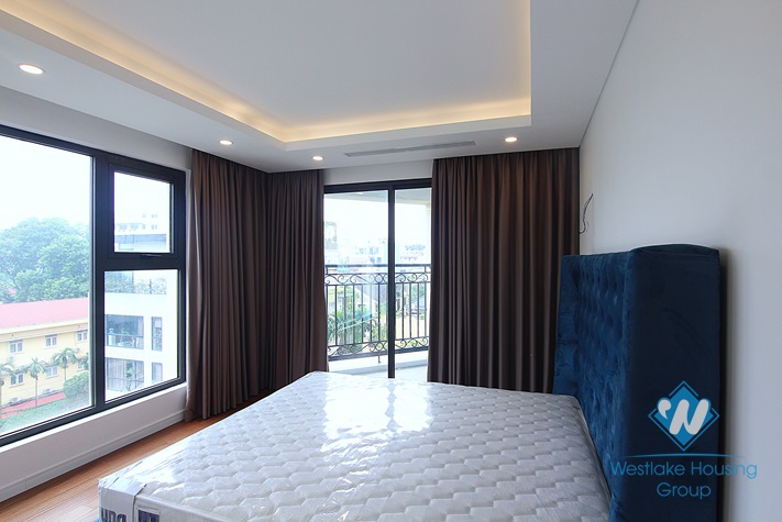 A royal 3 bedroom apartment for rent in D' Le Roi Soleil building, Xuan Dieu, Tay Ho