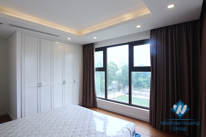 A royal 3 bedroom apartment for rent in D' Le Roi Soleil building, Xuan Dieu, Tay Ho