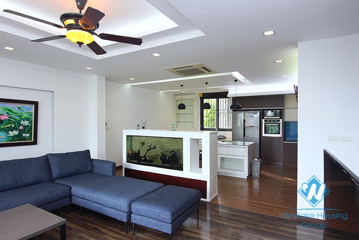 A 4 bedroom apartment with lake view in Tay Ho, Ha Noi