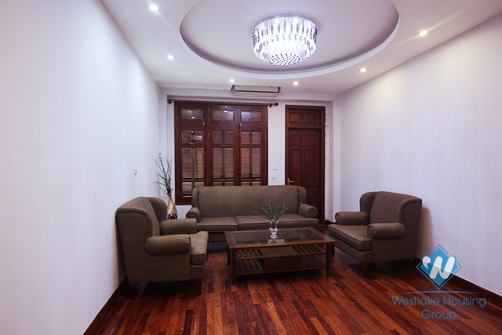 A four en suit bedroom house in Dang Thai Mai street, Tay Ho district