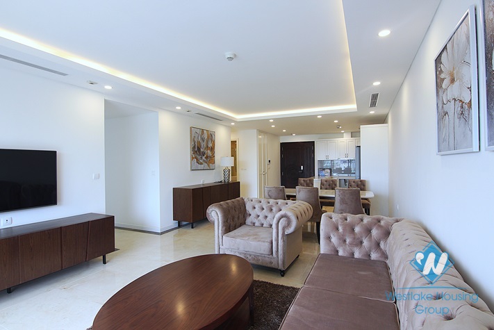 A royal 3 bedroom apartment for rent in D' Le Roi Soleil building, Xuan Dieu, Tay Ho