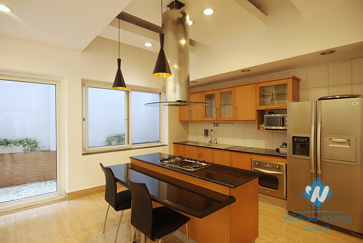 Morden 2 bedrooms house for rent in Dang Thai Mai, Tay Ho area