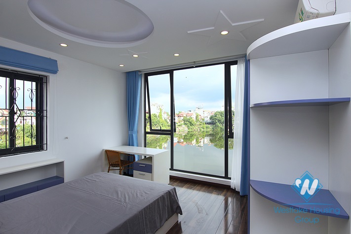 A 4 bedroom apartment with lake view in Tay Ho, Ha Noi