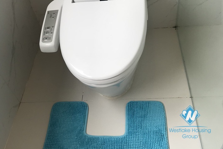 Gorgeous 4 bedroom villa for rent in Vinhomes Riverside Long Bien