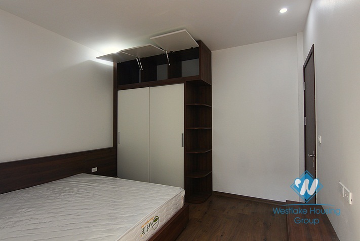 Spacious serviced apartment for rent in Dang Thai Mai street