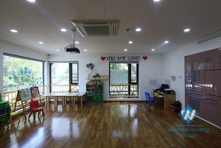 A massive property for rent in Tay Ho District