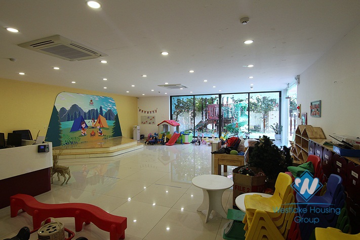 A massive property for rent in Tay Ho District