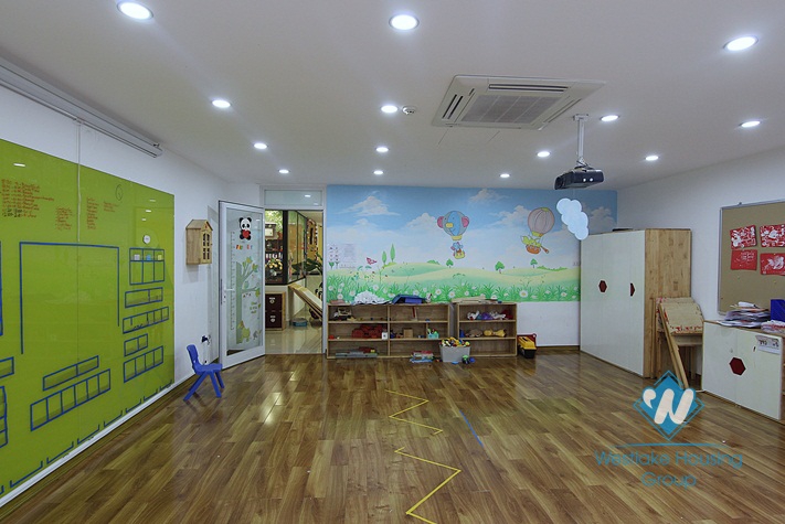 A massive property for rent in Tay Ho District