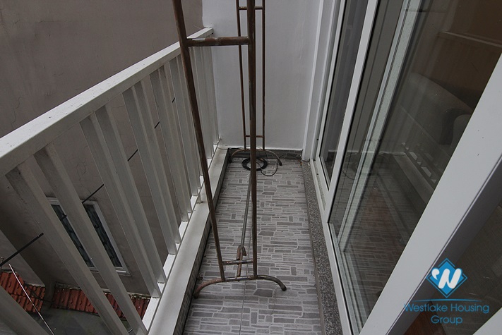 Good price, 02 bedrooms apartment for rent in Dang Thai Mai Street, Tay Ho, Hanoi.