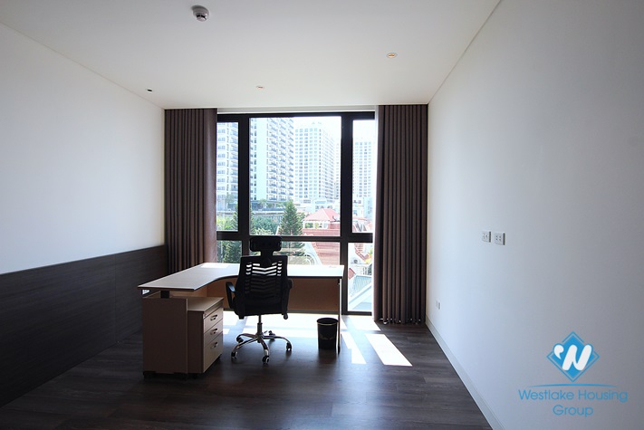 Modern three bedrooms apartment in the heart of Tay Ho, Ha Noi