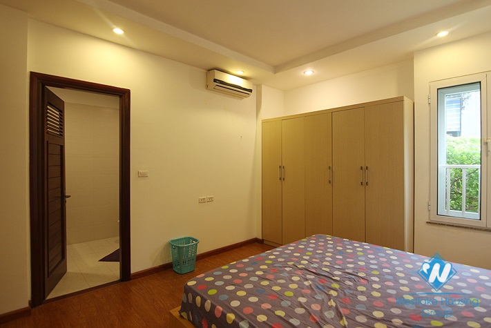 Good size 02 bedrooms apartment for lease in Dang Thai Mai st