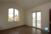 Long Bien villa with large garden. Next to French school. Easy access by car