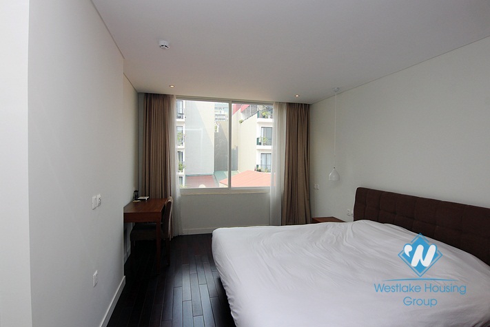 A lake view 2 bedroom apartment for rent in Quang An, Tay Ho