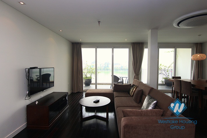 A lake view 2 bedroom apartment for rent in Quang An, Tay Ho