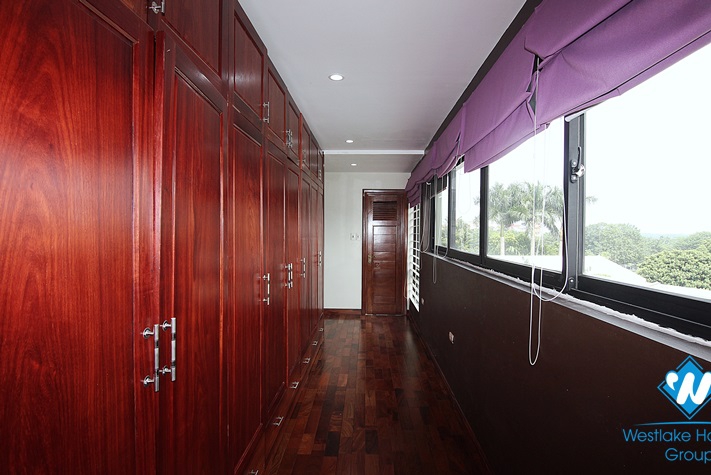 A newly renovated three-bedroom house on Au Co st, Tay Ho district