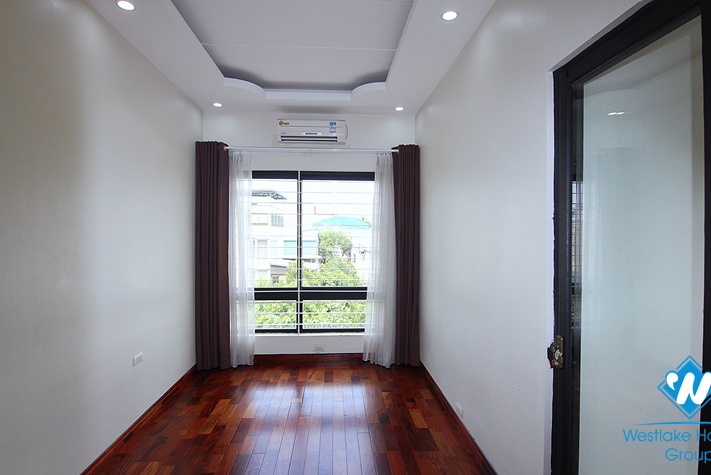 A newly renovated three-bedroom house on Au Co st, Tay Ho district