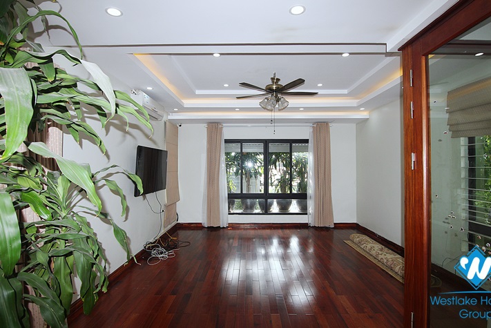 A newly renovated three-bedroom house on Au Co st, Tay Ho district