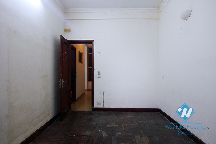 An office for rent on the main road Au co, Tay ho