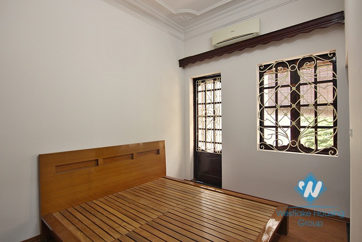 Cosy house with courtyard for rent in Tay Ho, Ha Noi
