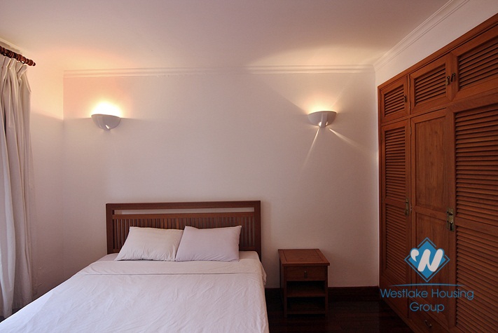 A spacious 2 bedroom apartment with lake view in Tay ho, Ha noi
